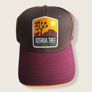 H3 HEADWEAR / JOSHUA TREE / WOLF, MOON TRUCKER HAT (OS)